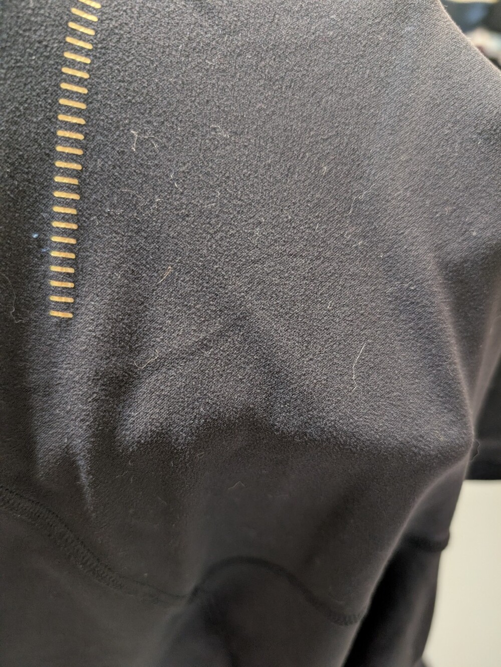 Lululemon size 12 Align leggings with gold - Picture 8 of 8